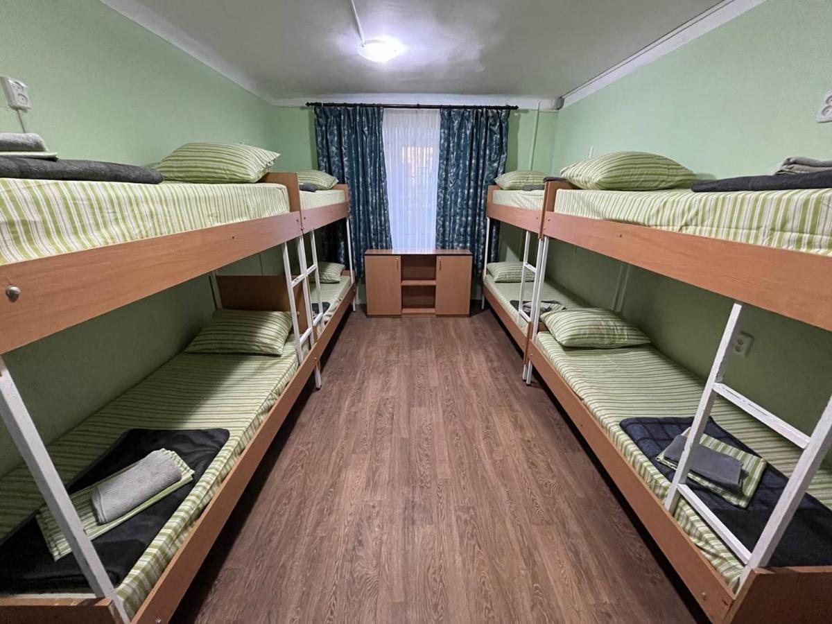 Fox Hostel 基輔 外观 照片