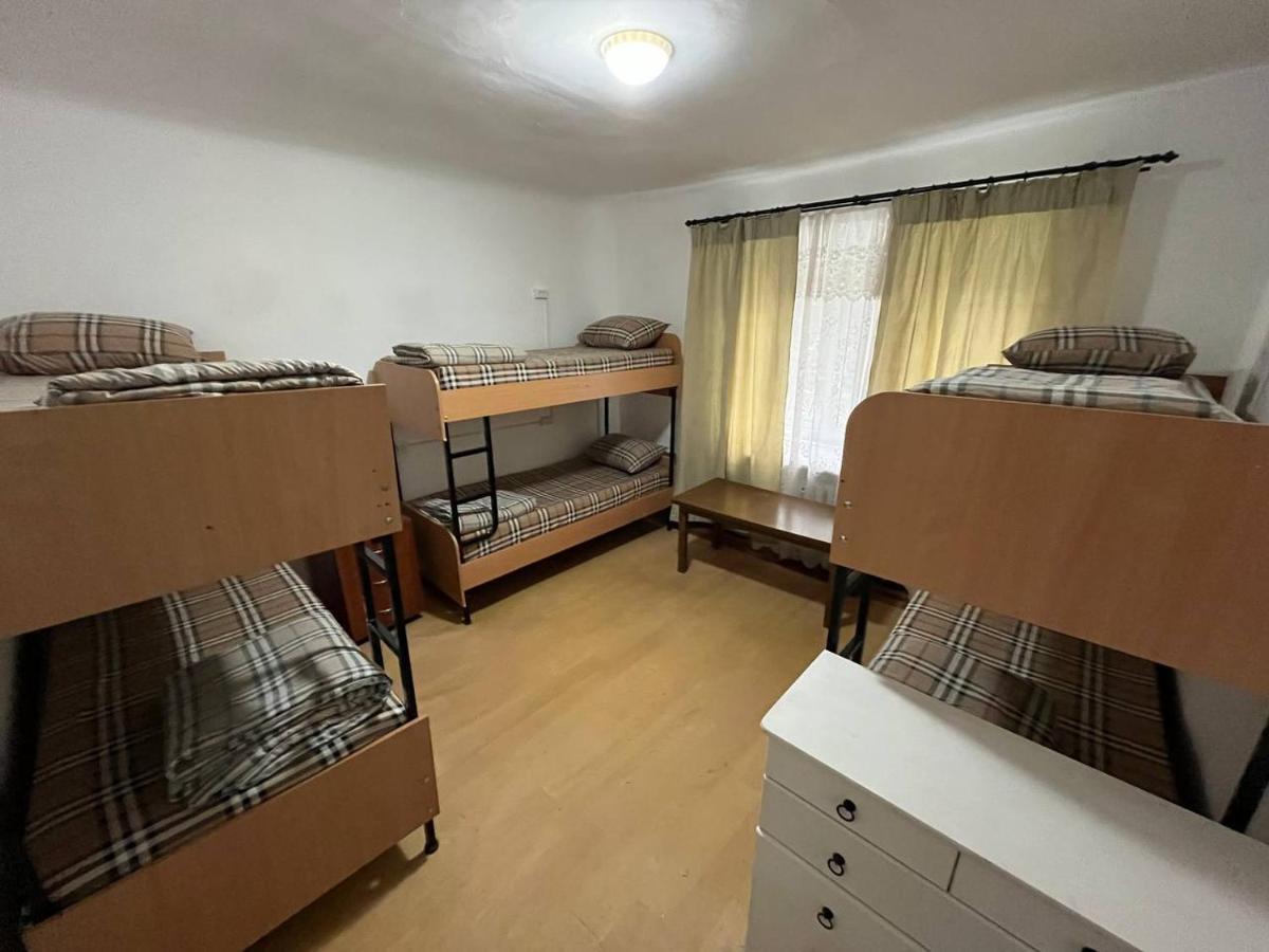 Fox Hostel 基輔 外观 照片