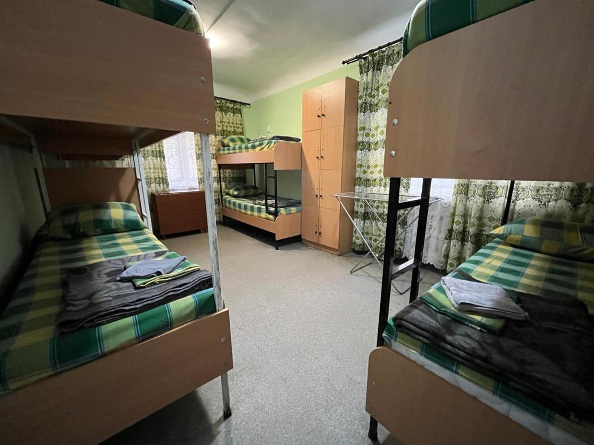 Fox Hostel 基輔 外观 照片