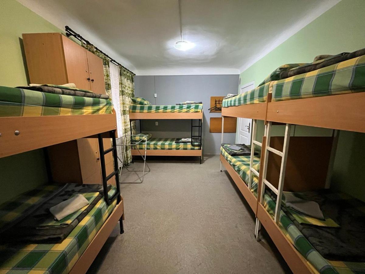 Fox Hostel 基輔 外观 照片